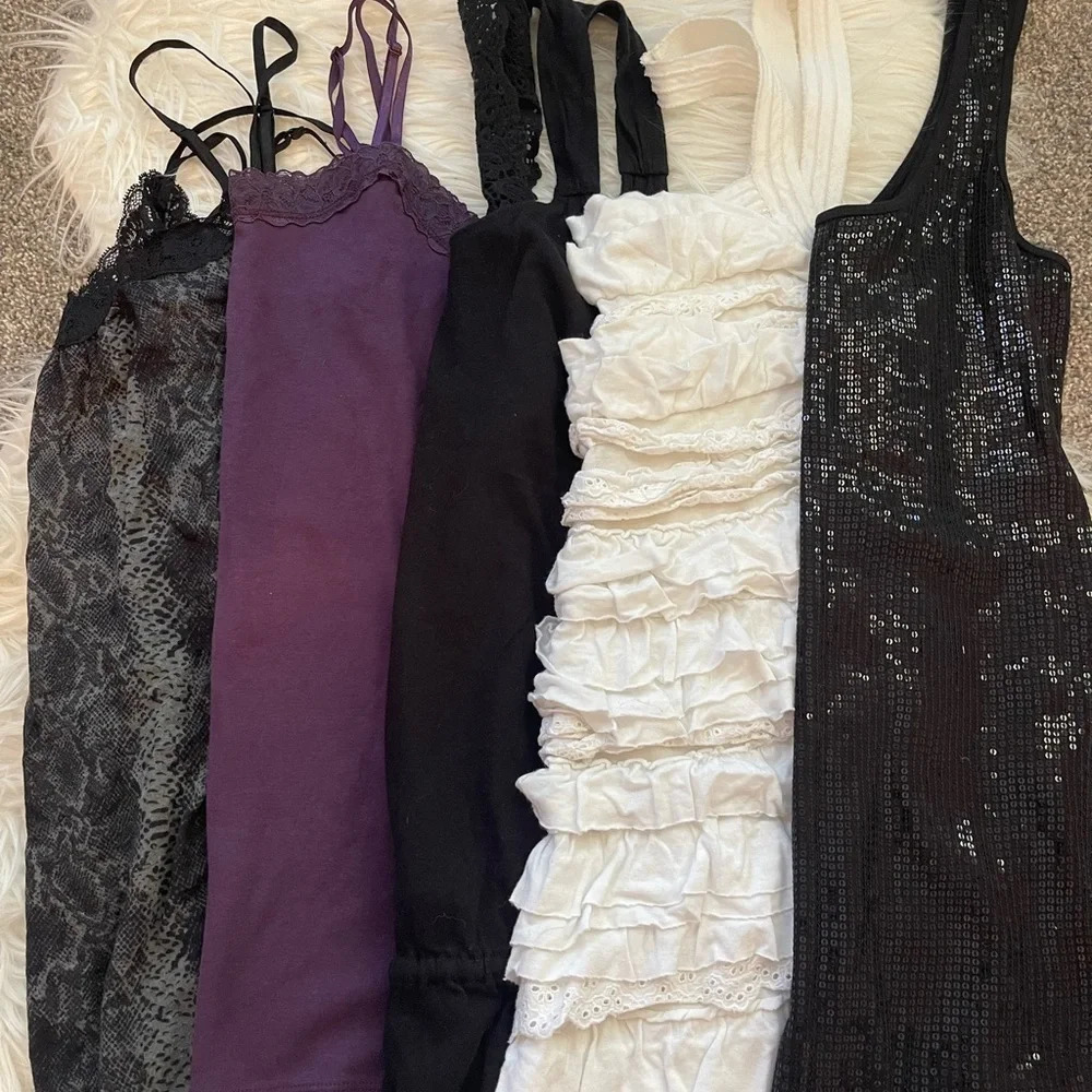 Women’s Express sweaters/tops bundle- 14 items- size small - Picture 5 of 5